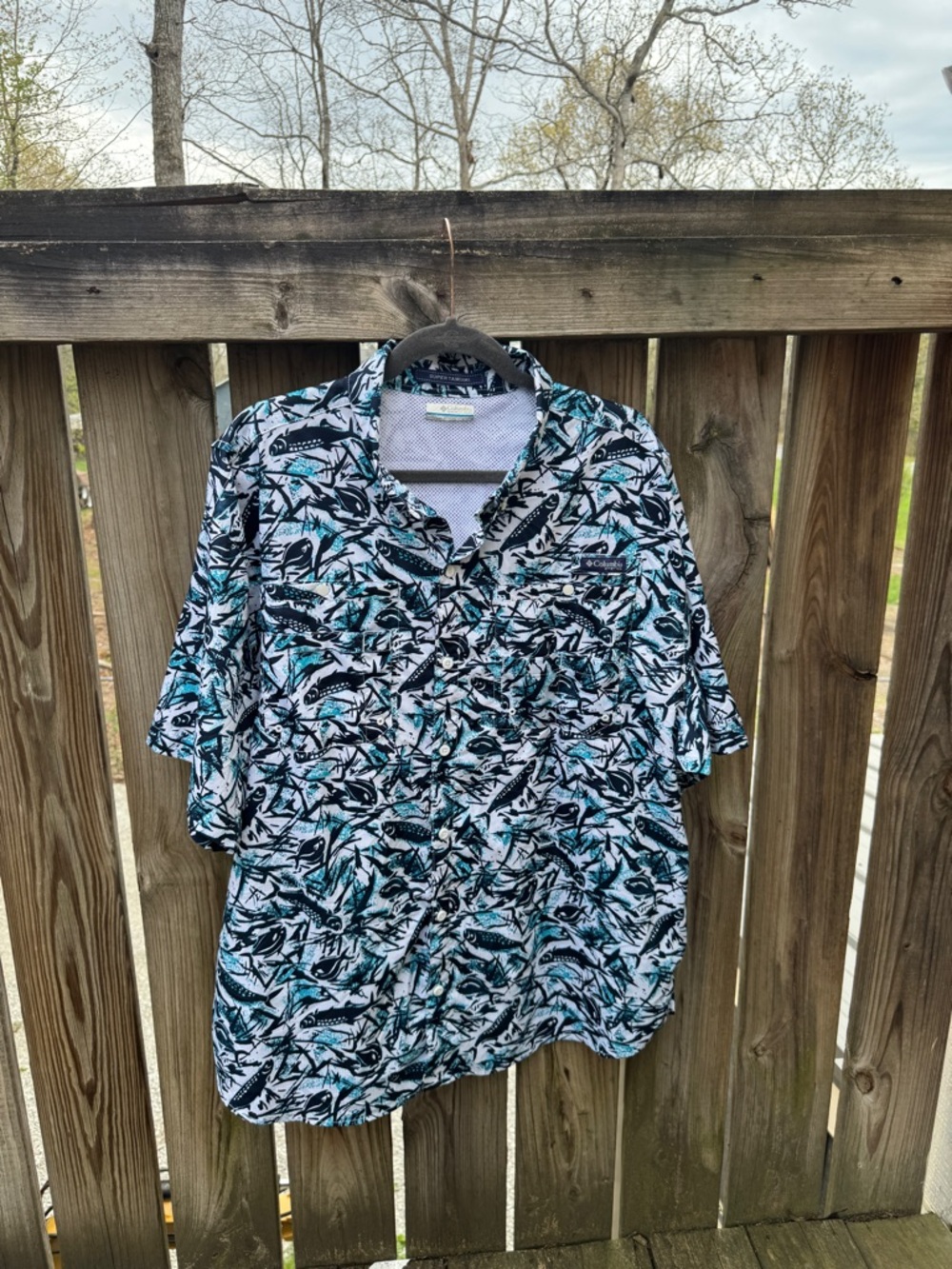 Columbia Men's Short-Sleeve Button-Down Shirt - Blue, Black, White Pattern